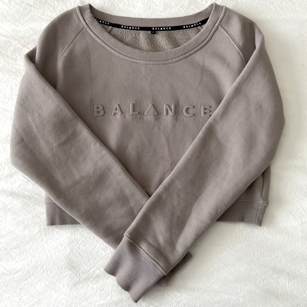 Balance Athletica crew neck crop in sea salt